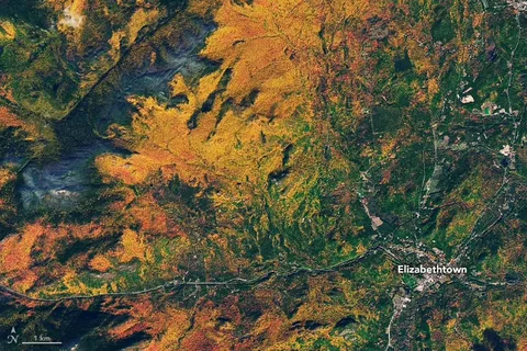 Best Leaf Peeping Drives Through The Adirondacks In Fall 