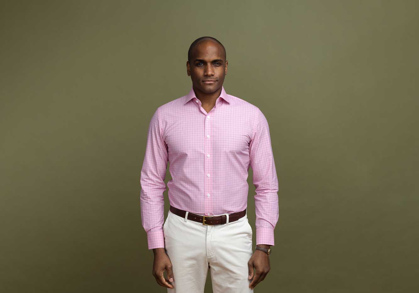 The Benefits of Tailored Shirts and What to Consider When Ordering One